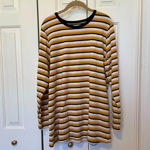 Duluth Trading Company long sleeve tee